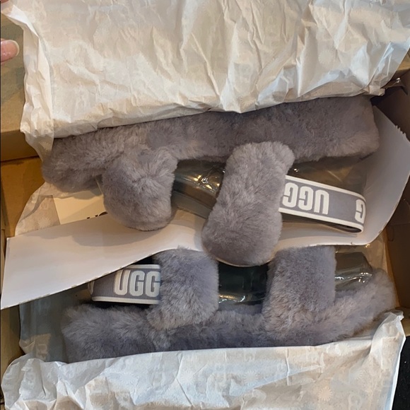 UGG - Oh Yeah Sandals - Grey - Picture 1 of 5